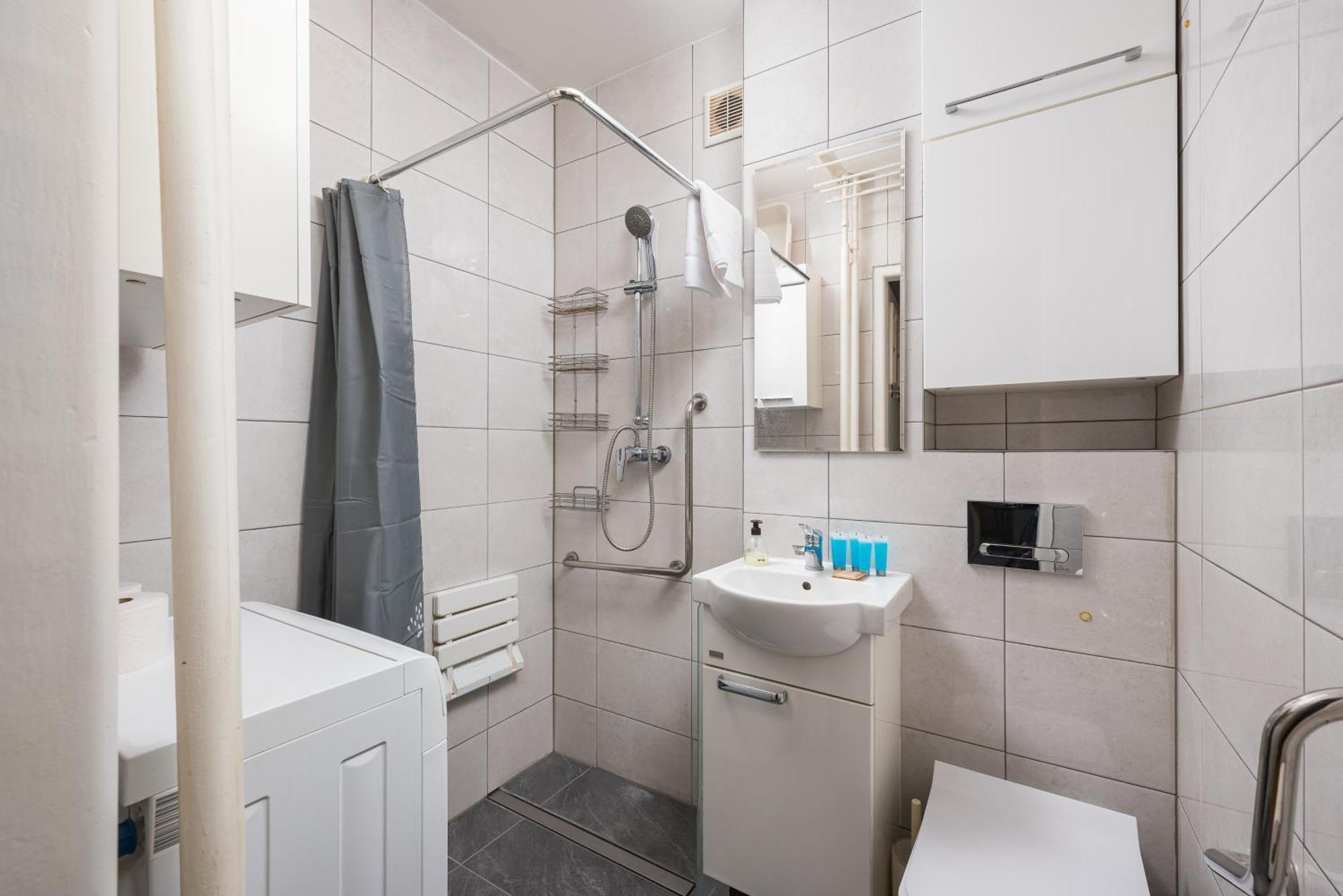 Apartment Wola Mila Standard Warschau